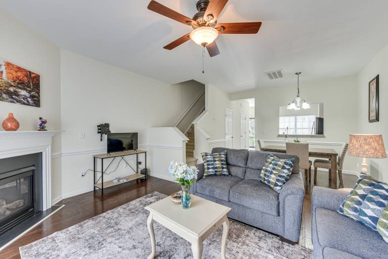 Dog-Friendly Townhome w/ Patio in Charlotte Area! in Charlotte, NC