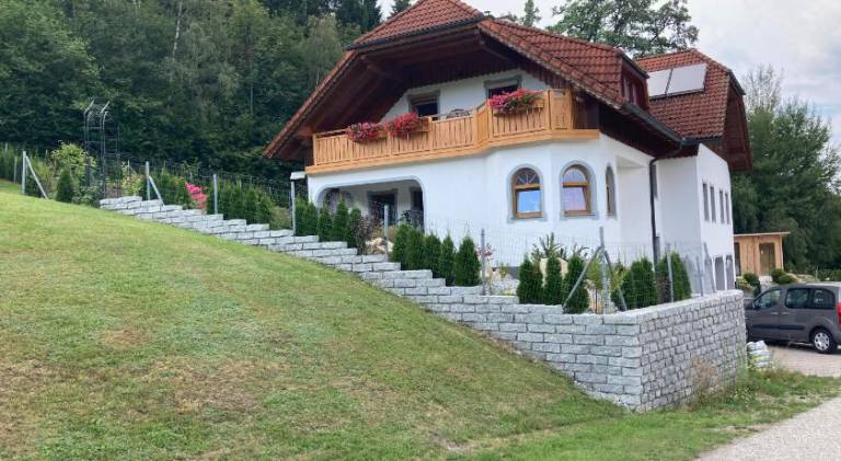 110 m&sup2; Ferienwohnung