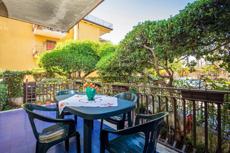 Apartment 'Musa Giardini Naxos' with Terrace, Garden and Air Conditioning — photo 2