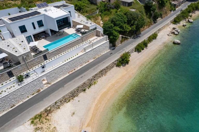 Villa Loma, 5 bedroom Luxury Villa near the sea, private heated pool, Omiš Brzet — photo 5
