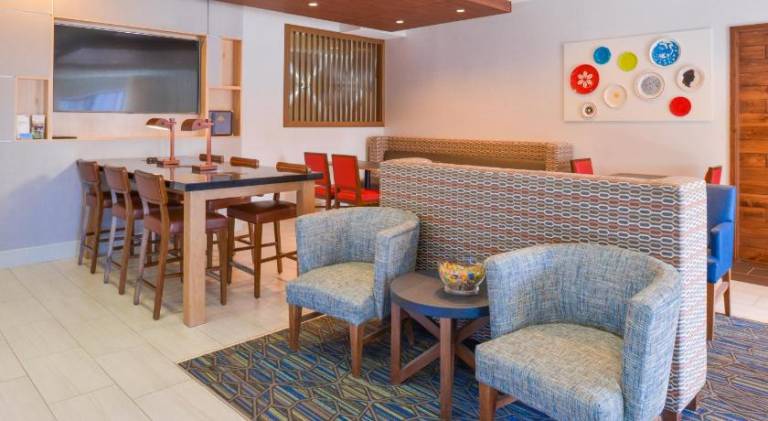Holiday Inn Express Glenwood Springs Aspen Area By IHG — photo 3