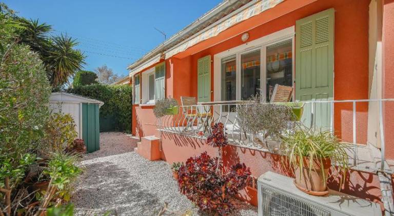 Apartment with terrace | Perfect for remote work in Bandol