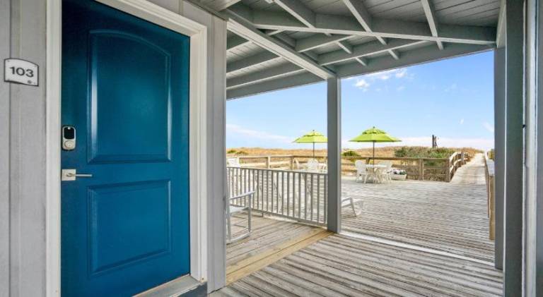 The Beach House — photo 5