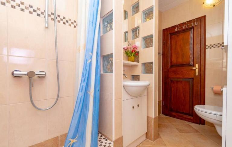 Rental apartment with barbeque, garden & terrace | Sea view — photo 4