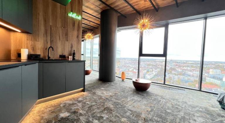 Holiday apartment with hot tub & pool — photo 5