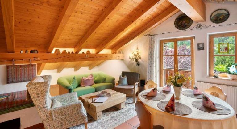 Holiday apartment with barbecue, sauna & garden — photo 4