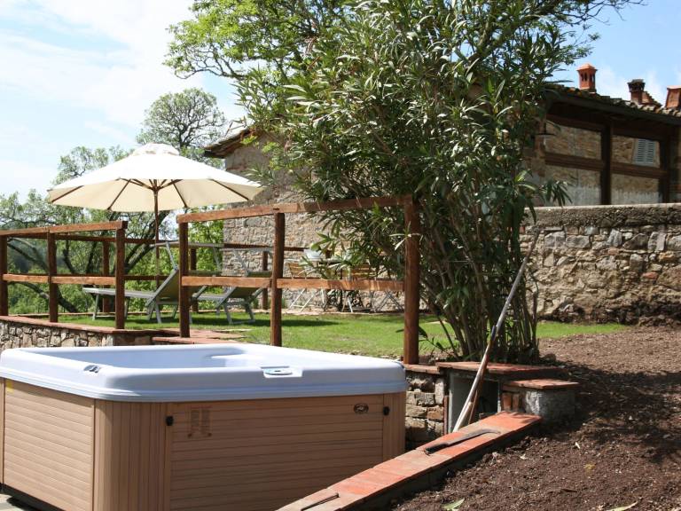 Fully equipped rental apartment with garden, BBQ & private pool | Nature view | Pet-friendly — photo 2
