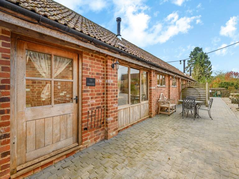 Cottage Arlingham