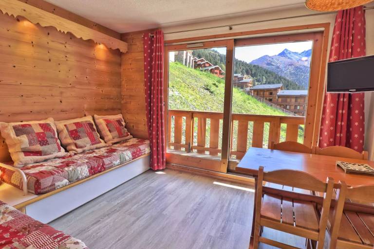 Pralin Residence - JOLI APPARTMENT, WELFARE, SKIS TO PIEDS in Les Belleville
