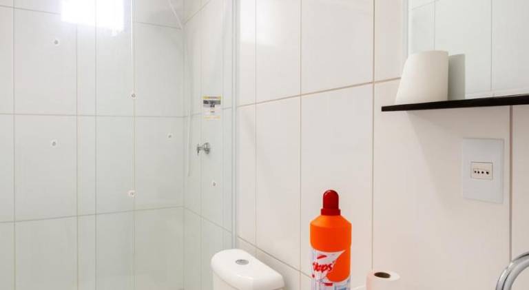 Apartamento Mobiliado Barato para Alugar em Cascavel, Garagem Inclusa! — photo 2
