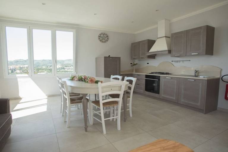 House with garden & grill | Pet-friendly — photo 4