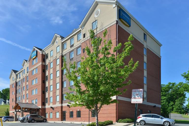 Condo  Stafford