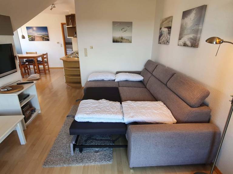 Gemütliche Ferienwohnung mit überdachtem Balkon in Lemkenhafen — photo 3