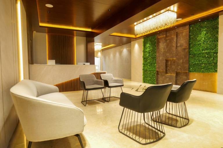 Balu Residency A Business Class Hotel