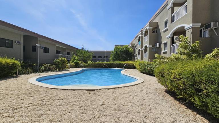 Vacation home with pool, yard & hot tub | Close to the beach | Perfect for remote work | Dogs allowed — photo 5