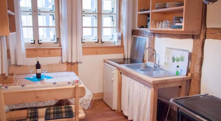 House with 2 rooms for 5 persons — photo 4