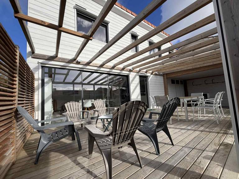 Vacation home with garden — photo 4