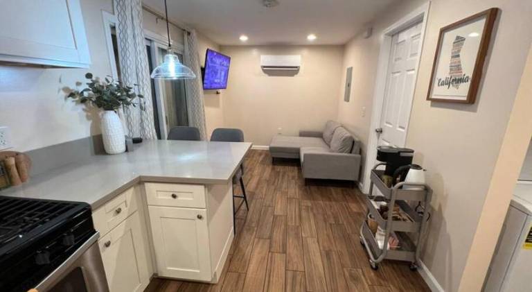 Lovely house with yard | Pets are welcome in Norwalk, CA