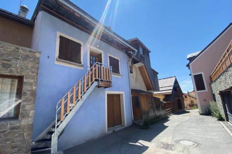 Nice apartment | Next to the ski | Pet-friendly in Briançon