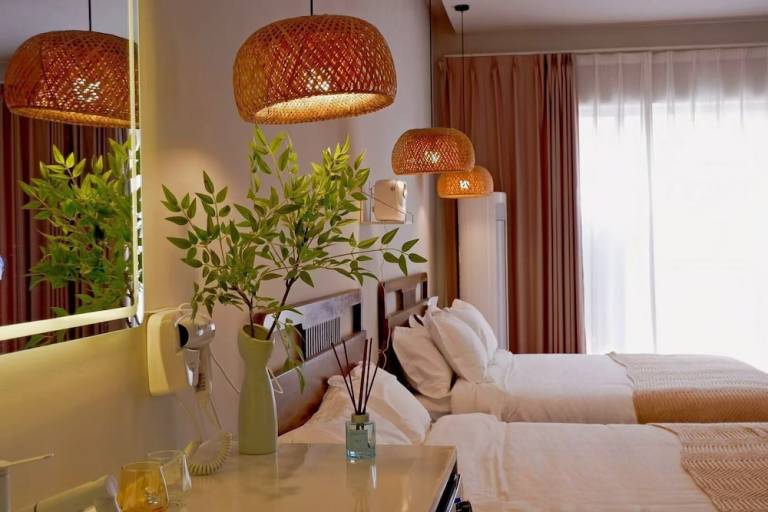 Bed and breakfast  Yueyaquanzhen