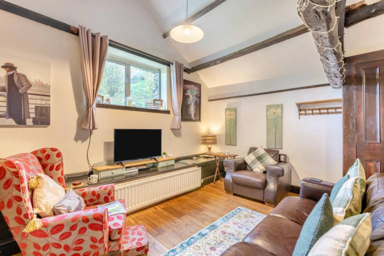 Cottage with yard & terrace | Pets are welcome — photo 4
