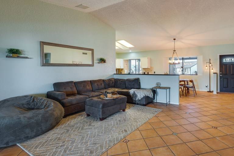 4 Mi to Lake Havasu State Park: Home w/ Mtn Views! — photo 5