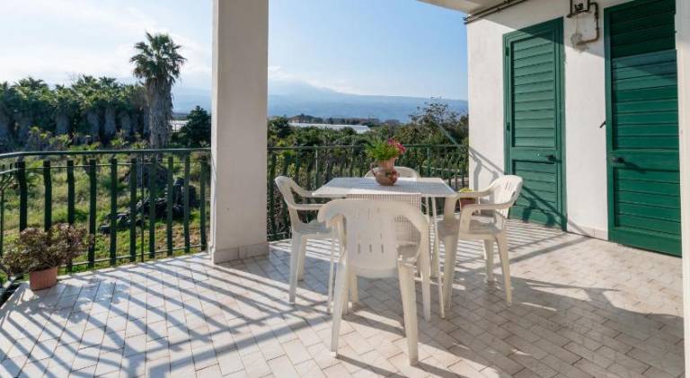 Rental apartment with pool & hot tub — photo 4