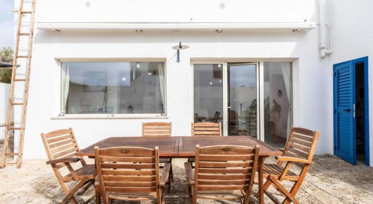 House with 2 rooms for 4 persons in Patu