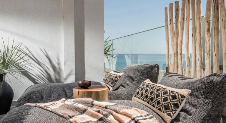 Holiday apartment with terrace & pool in Hersonissos