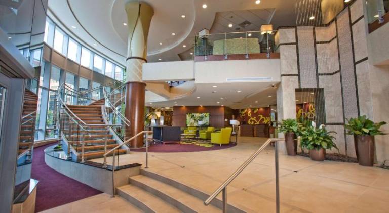 Embassy Suites by Hilton Buffalo — photo 3