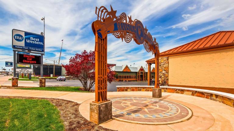 Best Western Center Pointe Inn in Branson, MO