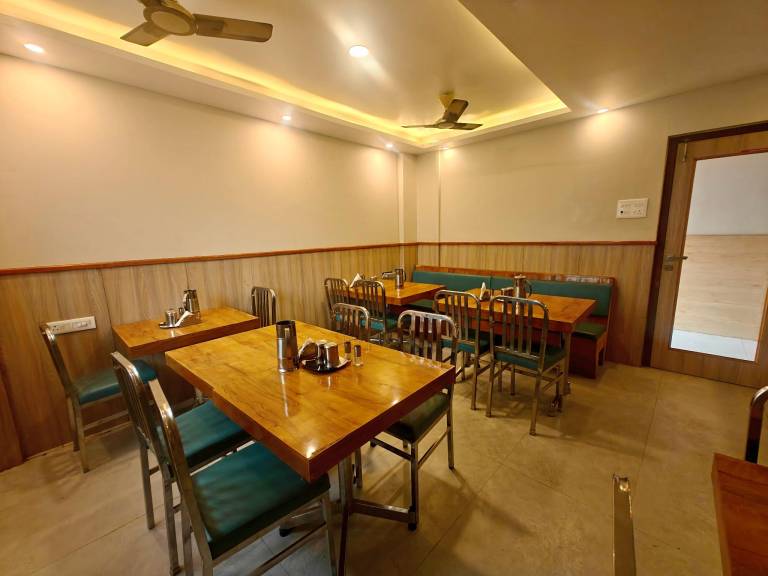 WOODEN PARK HOTEL — photo 3
