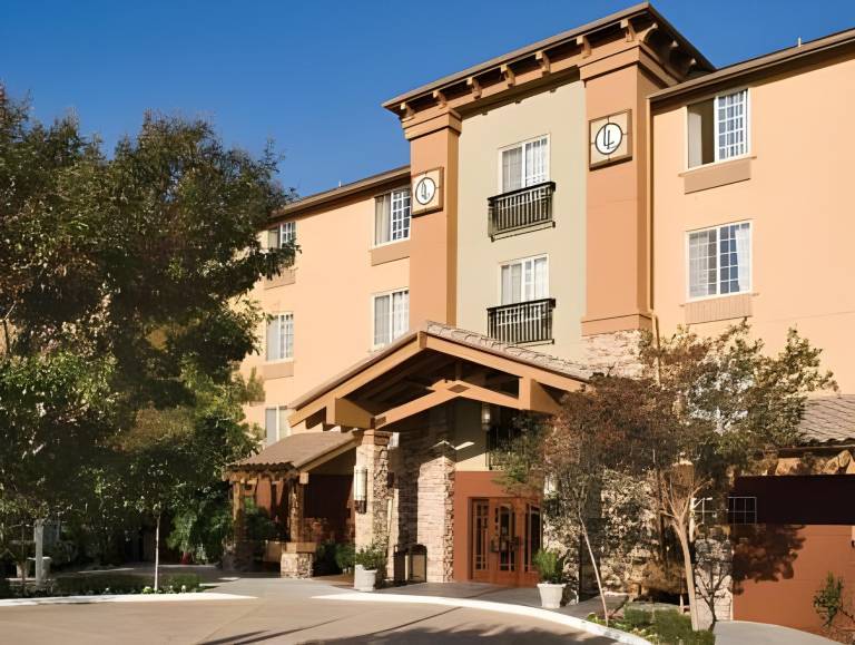 Larkspur Landing Extended Stay Suites Pleasanton — photo 5