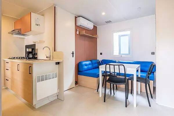 Mobile home with garden, pool & grill | Next to the beach | Pets are welcome — photo 3