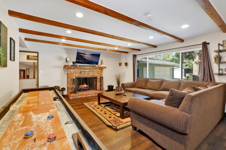 Cabin with barbecue & jacuzzi | Lake view — photo 4