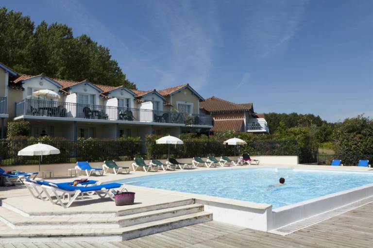 Bungalow with patio, yard & pool | Pet-friendly in Tarbes