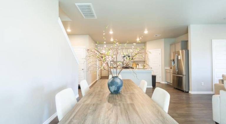 Vacation home with jacuzzi — photo 4