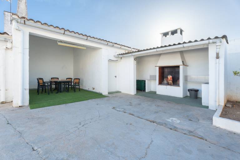 Nice vacation home with private pool, fast internet & barbeque | Good for workation | Pets are welcome — photo 2
