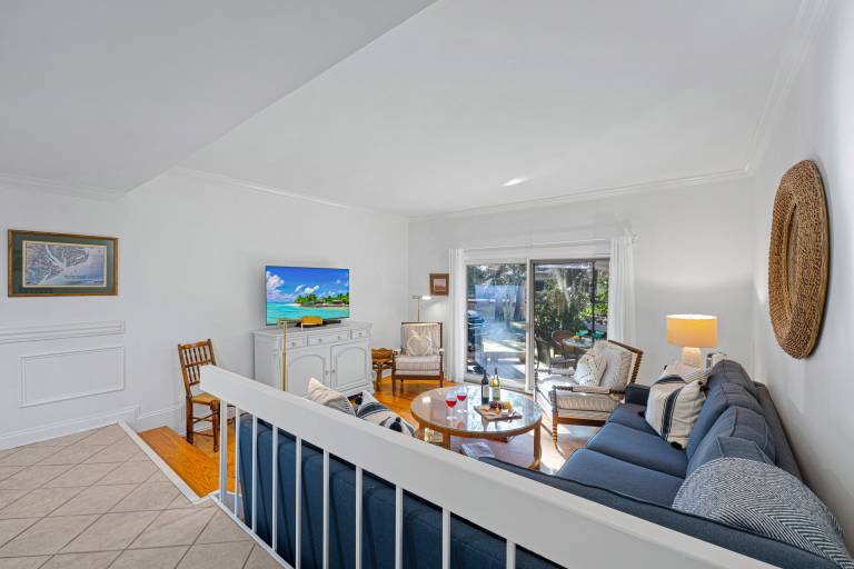 251 Stoney Creek Villa Steps to Harbour Town Community Pool Private Patio in Hilton Head Island, SC