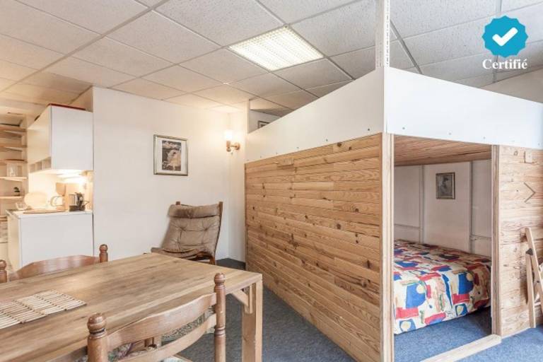 Freundliches Budget StudioApartment 36m2 in Montmartre