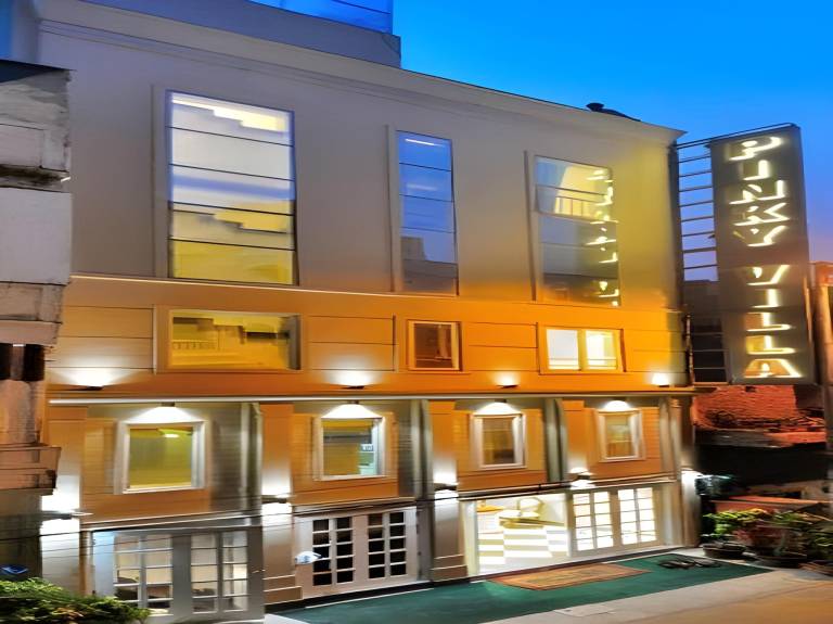 Hotel Pinky Villa Heritage Boutique Suites