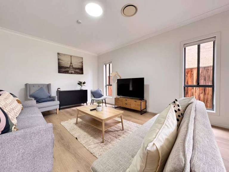 Villa Penrith City