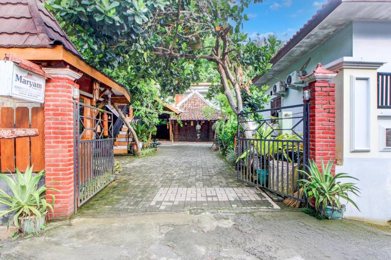 Hotel O Maryam Homestay Syariah 2