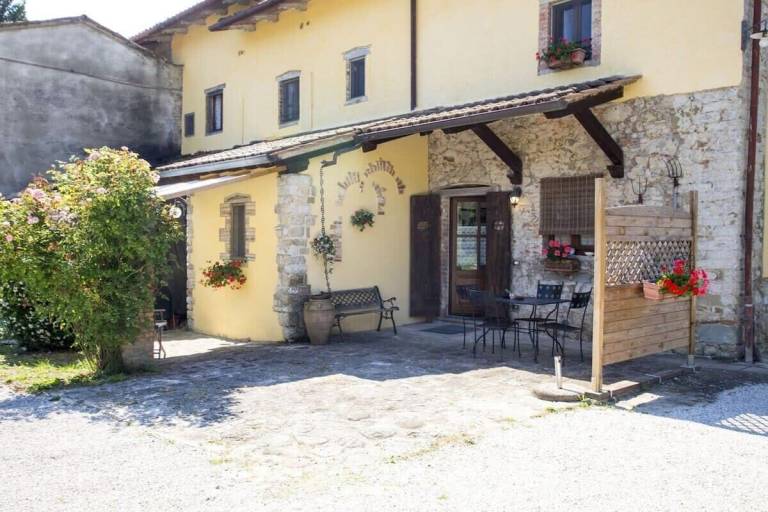 Villa  Trestina