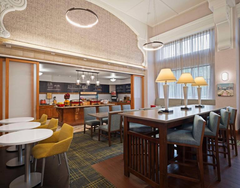 Hampton Inn & Suites Arundel Mills/Baltimore — photo 2