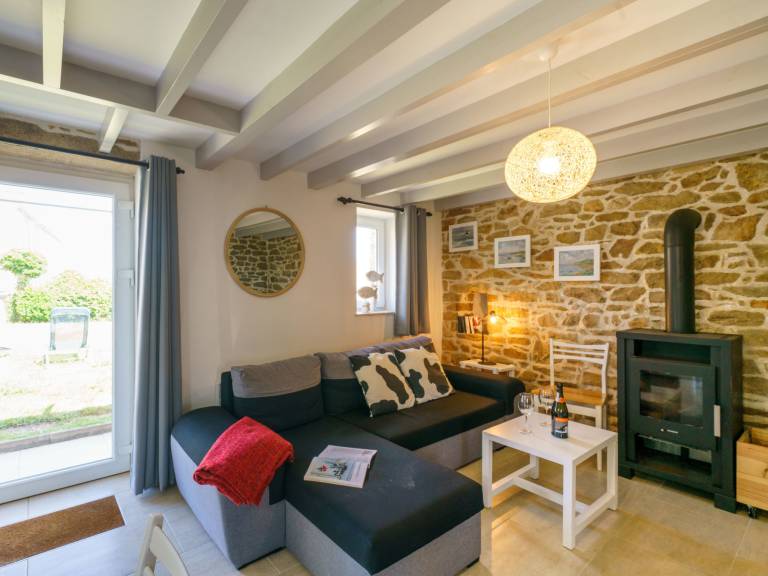 Vacation home with patio & garden | Pets are welcome — photo 3