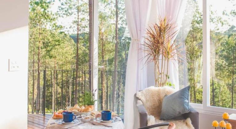 Beautiful lodge with jacuzzi, garden & terrace | Perfect for remote work | Dogs allowed — photo 2