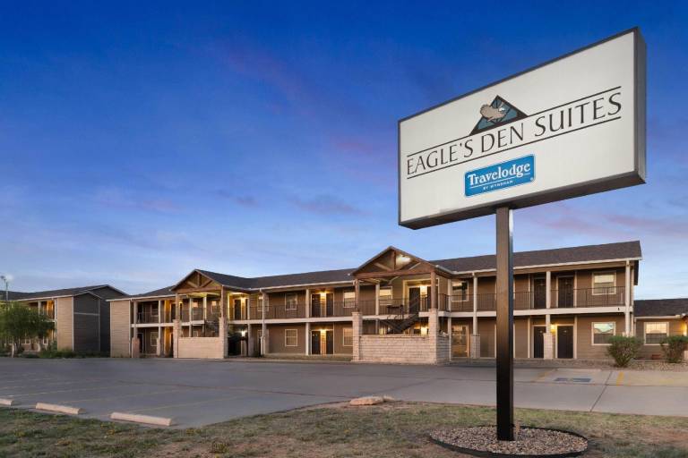 Eagle's Den Suites Big Spring a Travelodge by Wyndham — photo 5