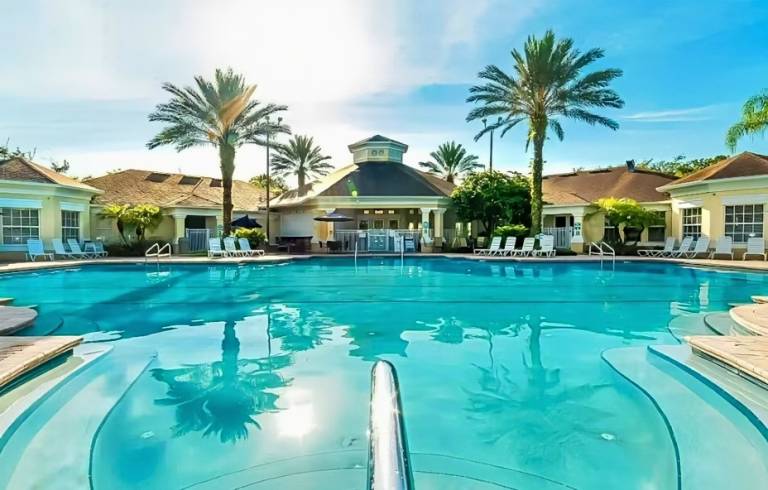 Condo Four Corners