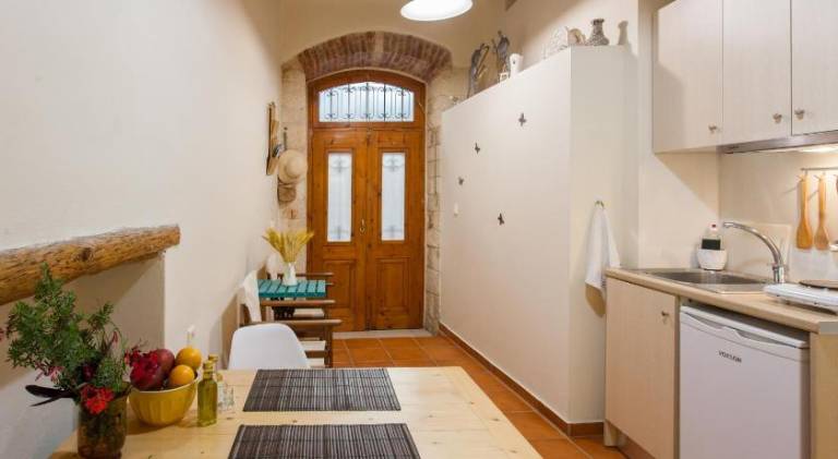Apartment with 1 room for 2 persons — photo 4